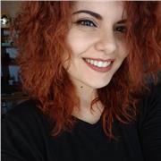 Insegnante di inglese, amante della letteratura e della grammatica. Dai ragazzi agli adolescenti
